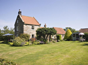2 Bed in Sandsend G0160